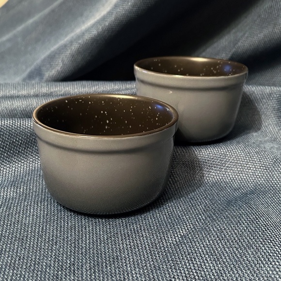 BergHOFF GEM Stoneware Set of 2 Ramekins w Enamel Coating 4.25” Belgium - Picture 2 of 7